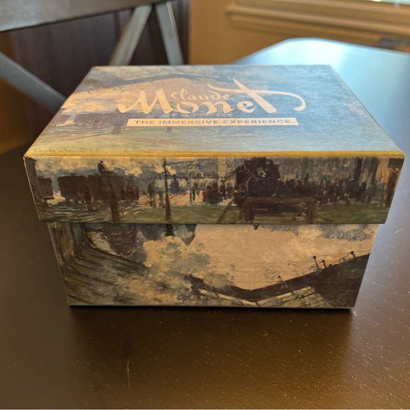 Coffee Mug from Claude Monet Immersive Exhibit - Picture 8 of 9
